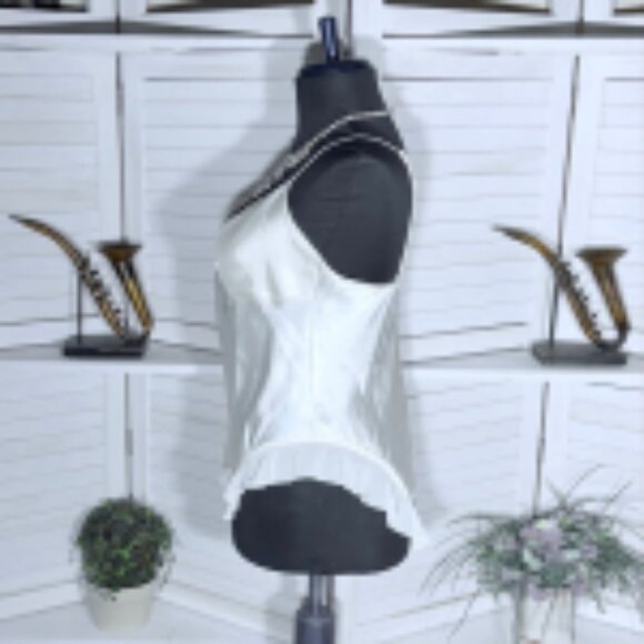 Secret Treasures Bodysuit Embroidered Ruffle Satin White Size Medium - Picture 6 of 11